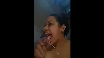 Sexy Ebony Sucking Dick Good and Cum In Mouth