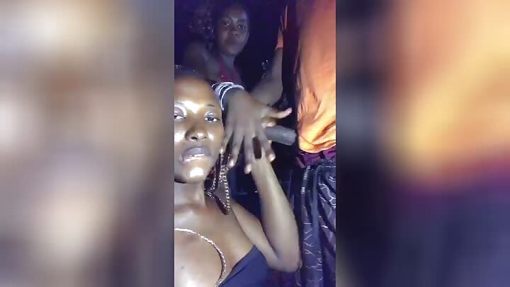 Drunk Venda Girls Sucking Dick